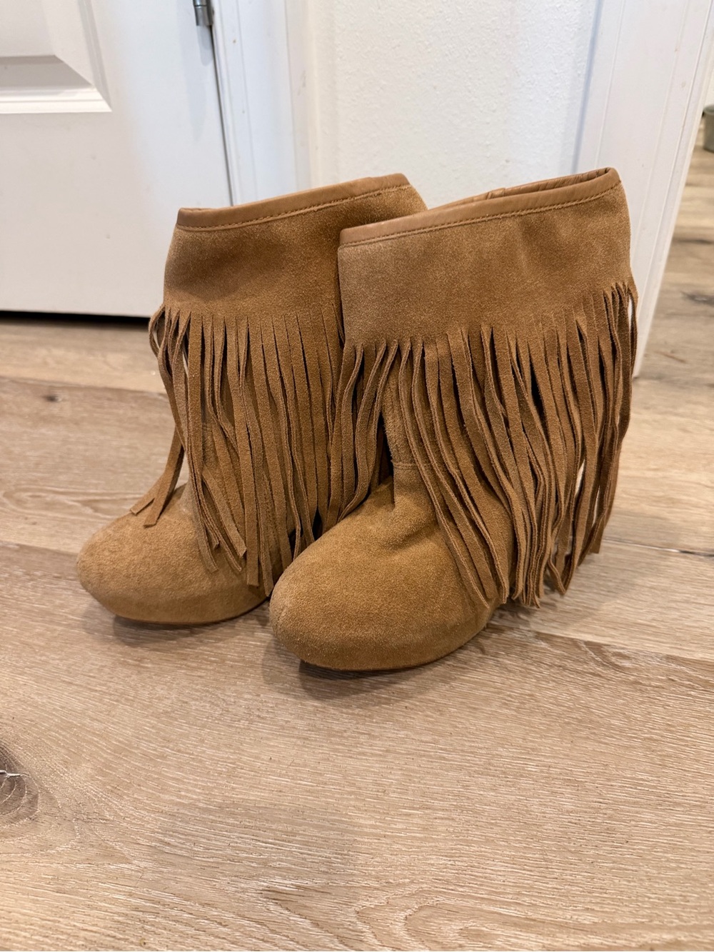 Koolaburra Tan Suede Fringe Ankle Boots